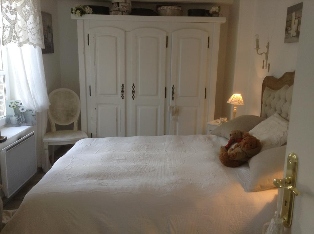 Lamaison Du Phare Honfleur Chambres D'Hotes Et Jacuzzi Prive Værelse billede